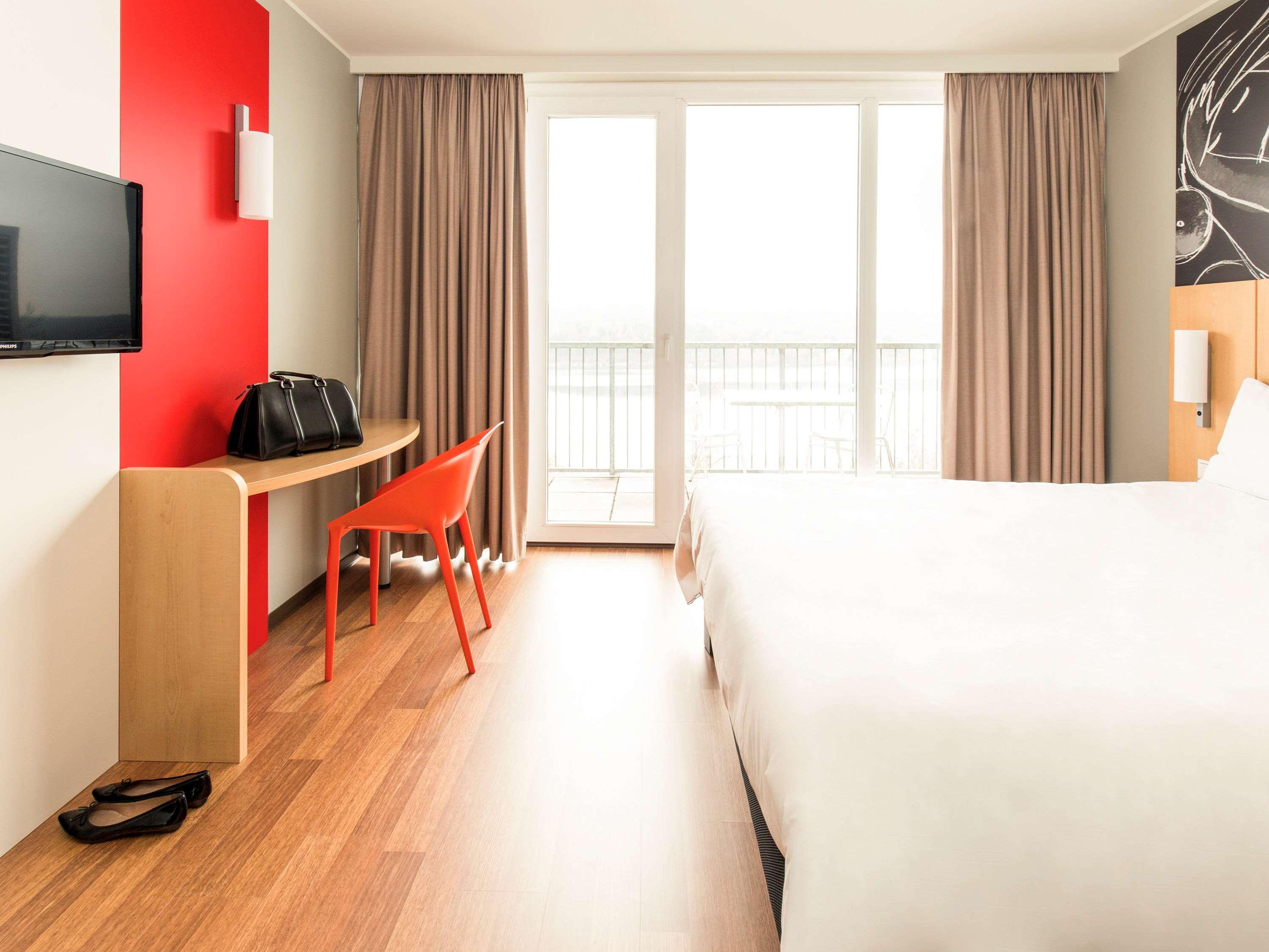 ไอบิส เวอร์เทอร์ซี Hotel เพิร์ทชาค อัม เวิร์ทเทอร์ซี ภายนอก รูปภาพ